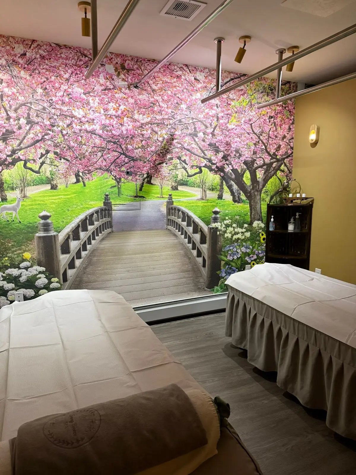 Spring Breeze Spa — Massage Therapy in -35 162nd St, New York