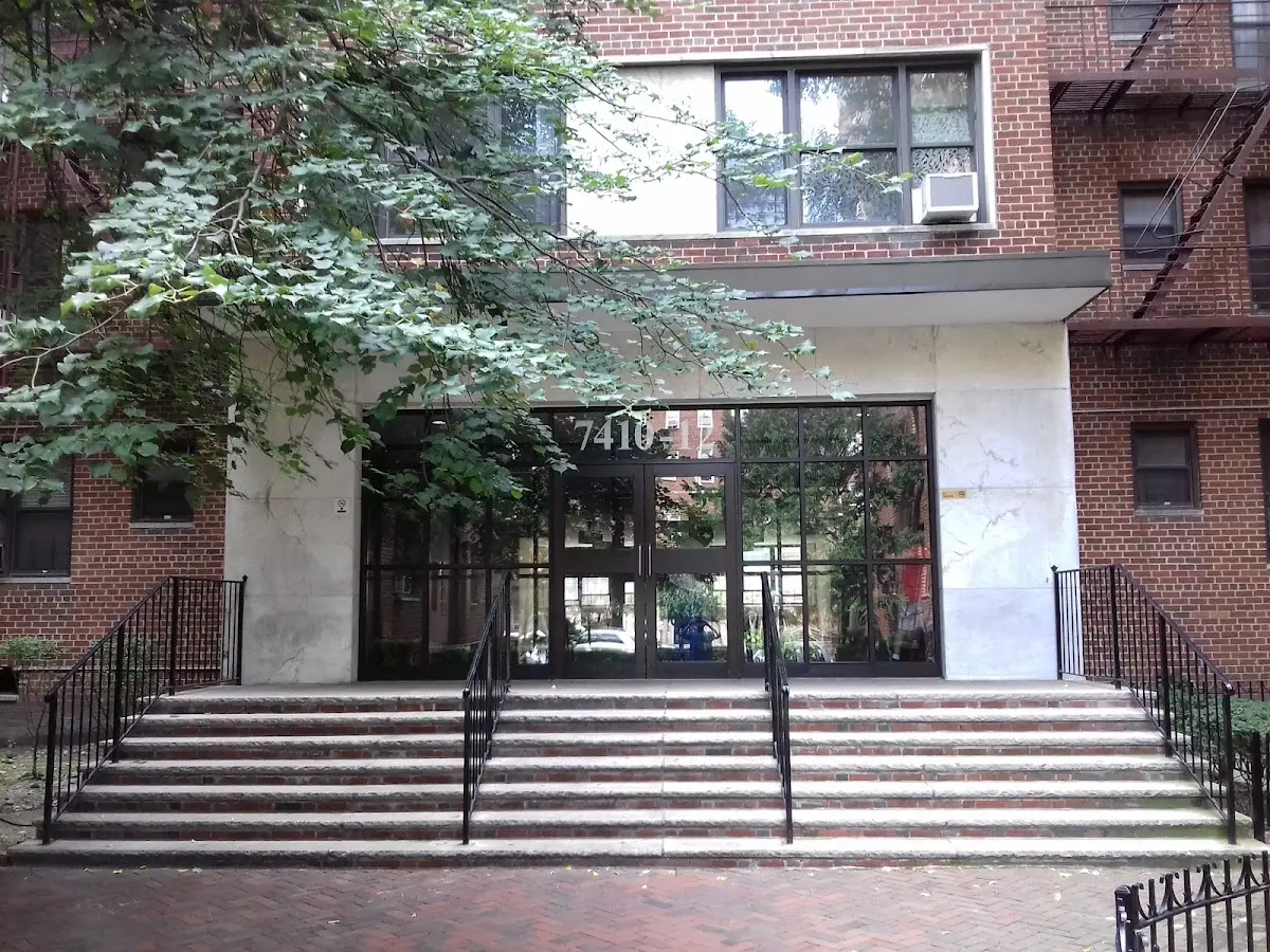The Center At Western Queens — Counsellors & Mentors in -10 35th Ave Ste 107W, New York