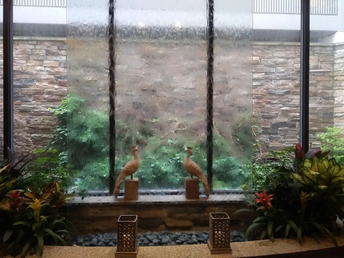 The Fountain Spa Hackensack — Massage Therapy in Riverside Square Mall Flooring, New York