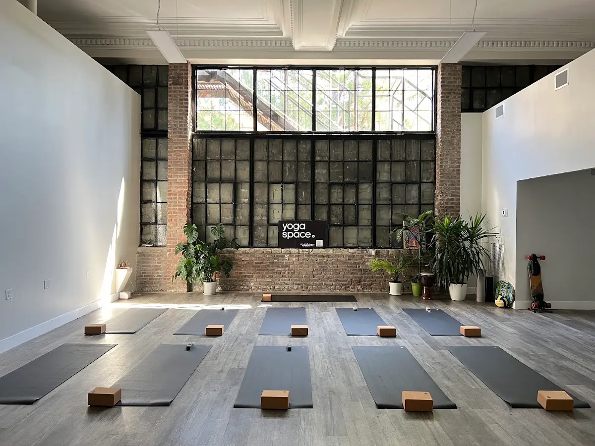 Yoga Space Greenpoint — Yoga, Tai Chi & Pilates in Manhattan Ave, New York