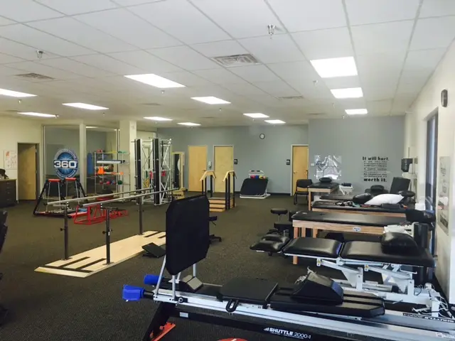 360 Physical Therapy - Phoenix, 51 & Greenway — Physical & Rehabilitation Therapy in E Greenway Rd, Phoenix