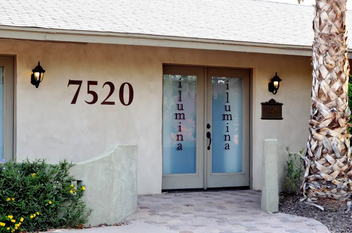 ilumina Healing Sanctuary — Reiki & Energy Medicine in E Camelback Rd, Phoenix