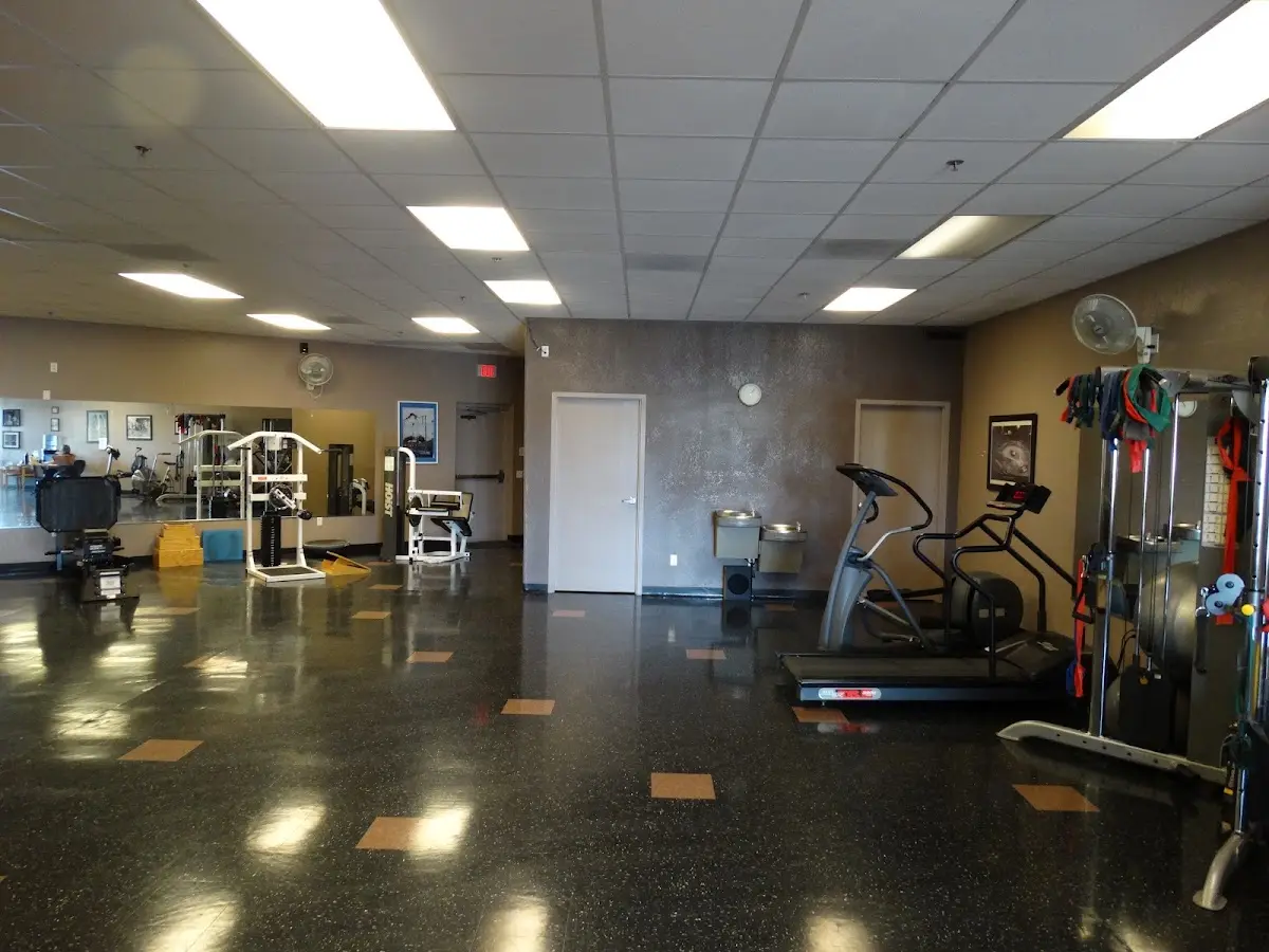 Total Sports Therapy Phoenix/Moon Valley — Physical & Rehabilitation Therapy in E Bell Rd, Phoenix