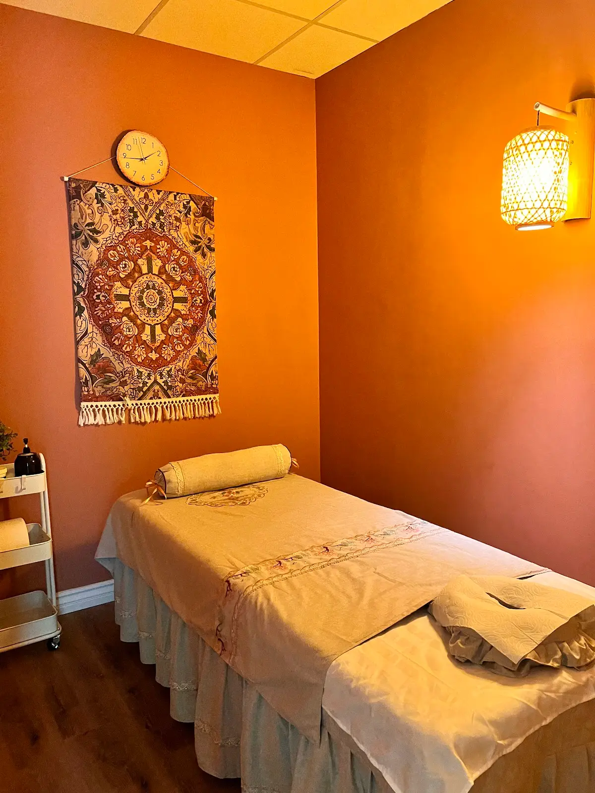 Serein Head Spa & Thai Massage — Massage Therapy in Friars Rd A, San Diego