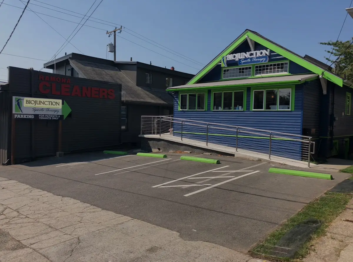 Biojunction Sports Physical Therapy — Physical & Rehabilitation Therapy in Wallingford Ave N, Seattle