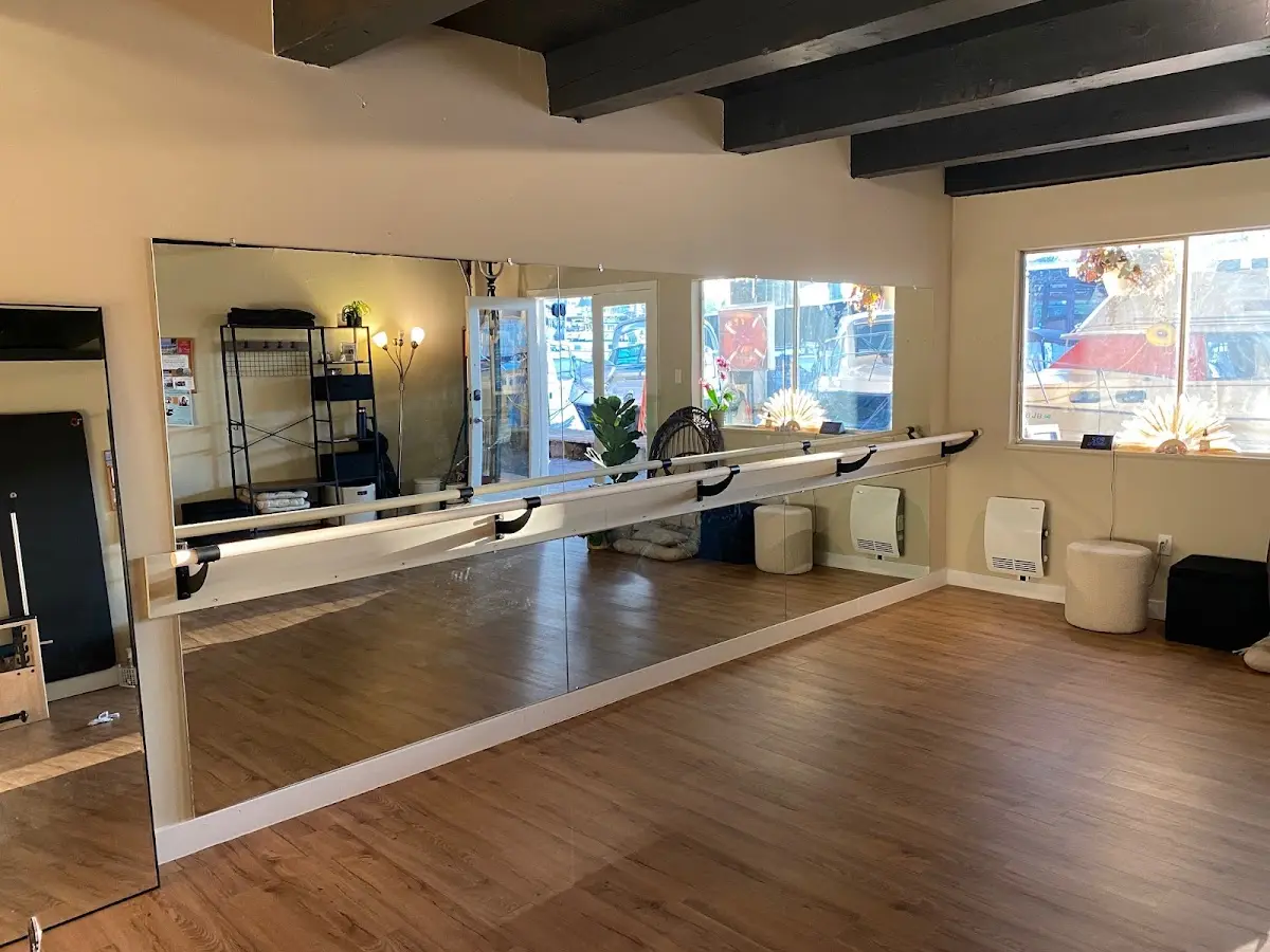 Breathing Room Studio — Yoga, Tai Chi & Pilates in NE Boat St, Seattle