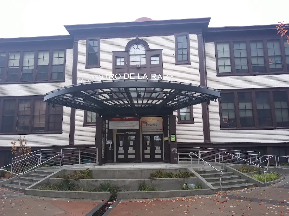 El Centro de la Raza (The Center of People of All Races) — Diet & Nutrition in 16th Ave S, Seattle