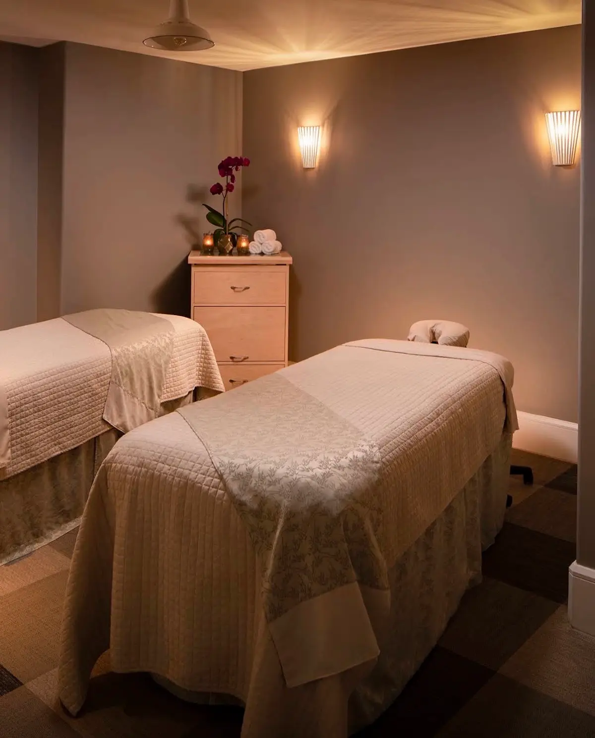 Elena’s Serenity Massage Wellness Spa — Massage Therapy in Lenora St, Seattle