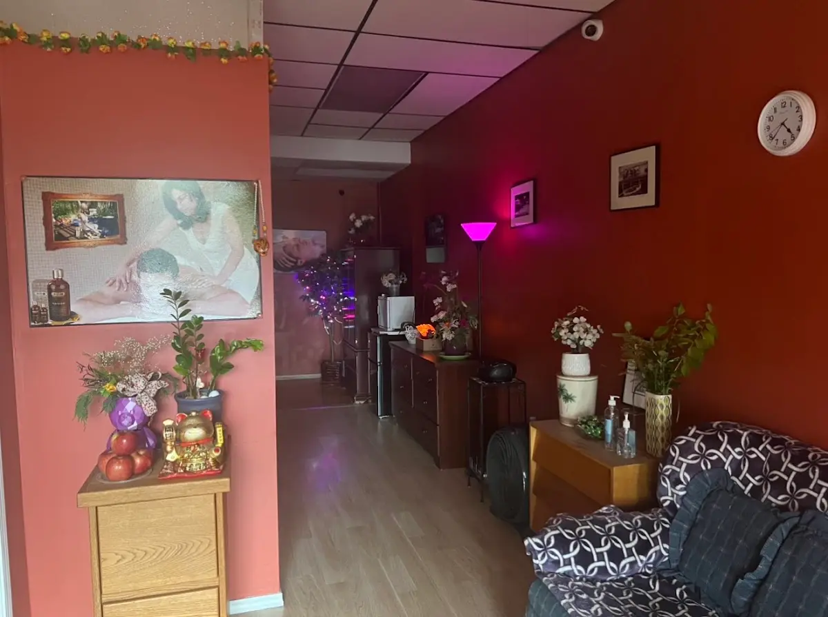 Jasmine Massage SPA — Massage Therapy in S Jackson St, Seattle