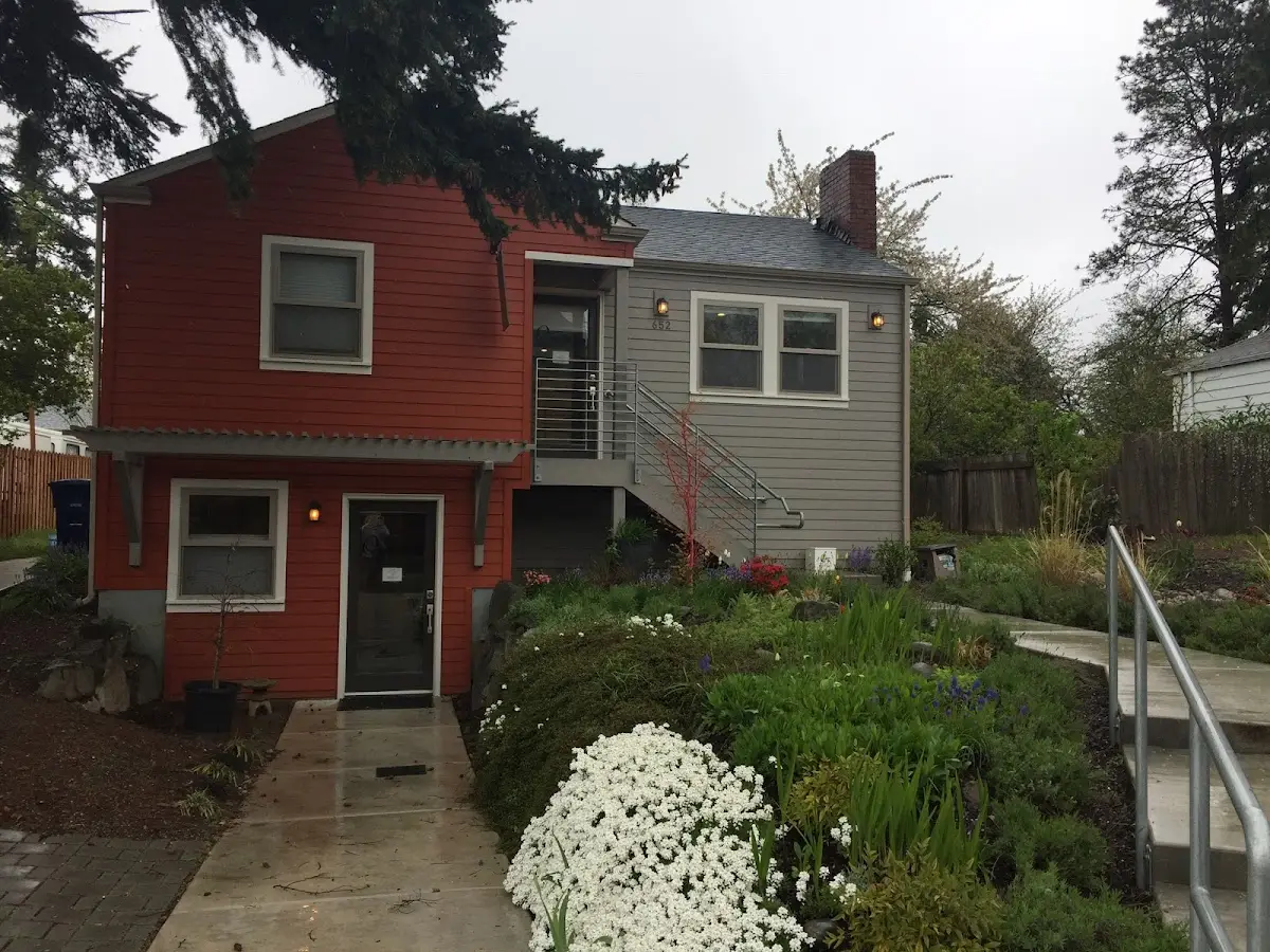 Leslie Suggett, EAMP, Licensed Acupuncturist — Acupuncture in Burien, Seattle