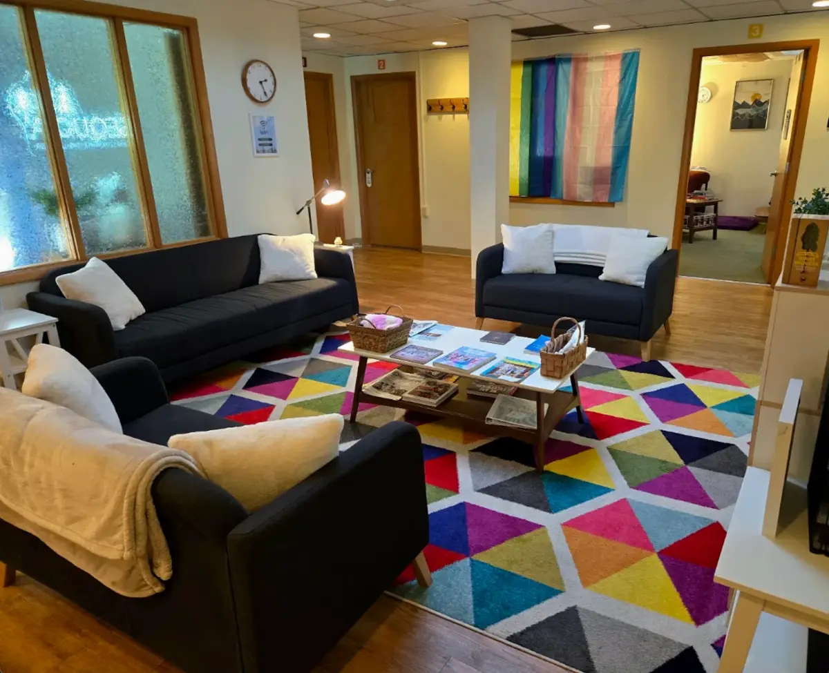 Sequoia Teen Counseling Center — Counsellors & Mentors in Eastlake Ave E, Seattle