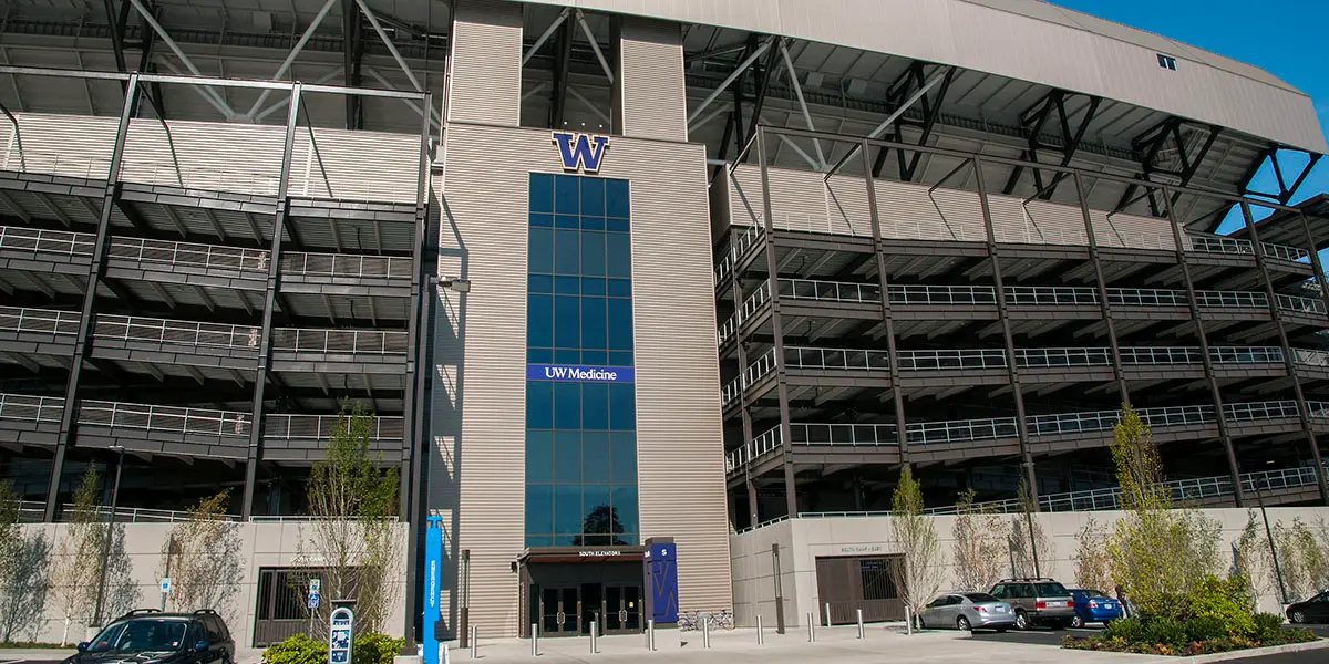 UW Medicine Sports Medicine Center at Husky Stadium — Physical & Rehabilitation Therapy in Montlake Blvd NE Fl 1, Seattle
