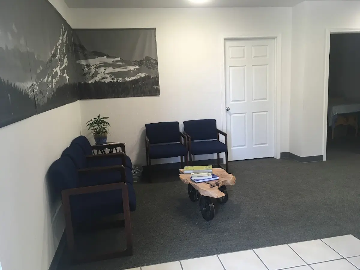 Vitruvian Holistic Healthcare — Acupuncture in Burien, Seattle
